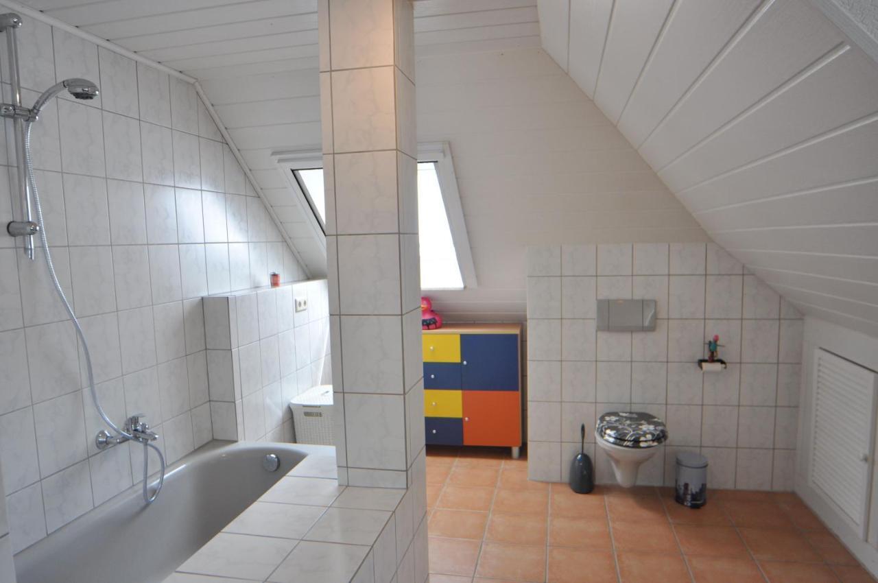 Ferienwohnung Barth 65346 Moormerland Екстер'єр фото