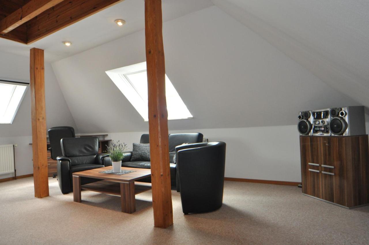 Ferienwohnung Barth 65346 Moormerland Екстер'єр фото